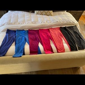 Lot of 7 Size Medium Nike Cropped Leggings